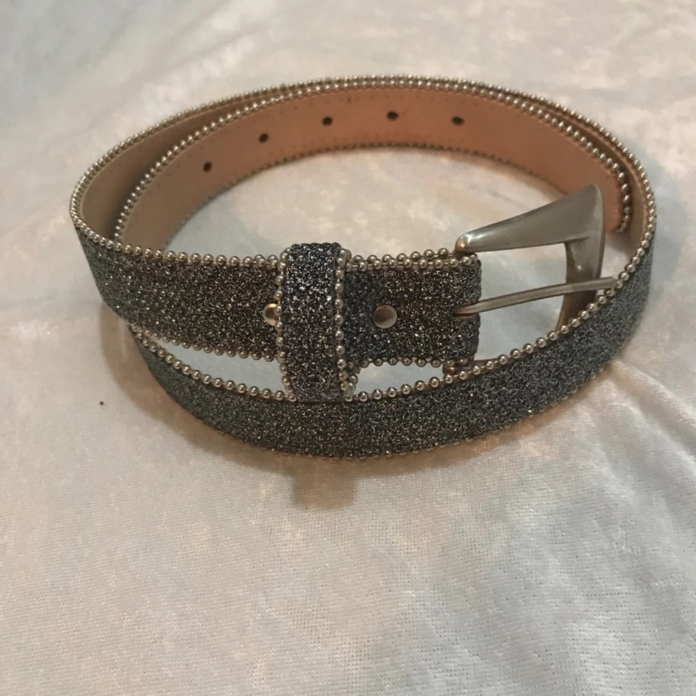 🆕Sparkly silver belt